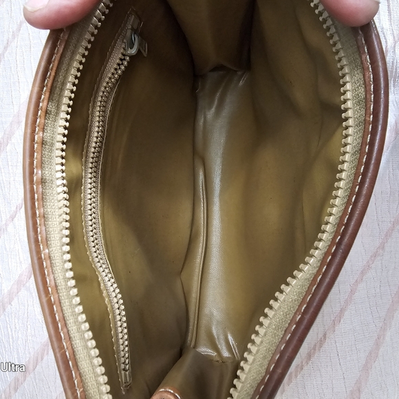 VINTAGE Celine Macadamia Clutch - Picture 5 of 13